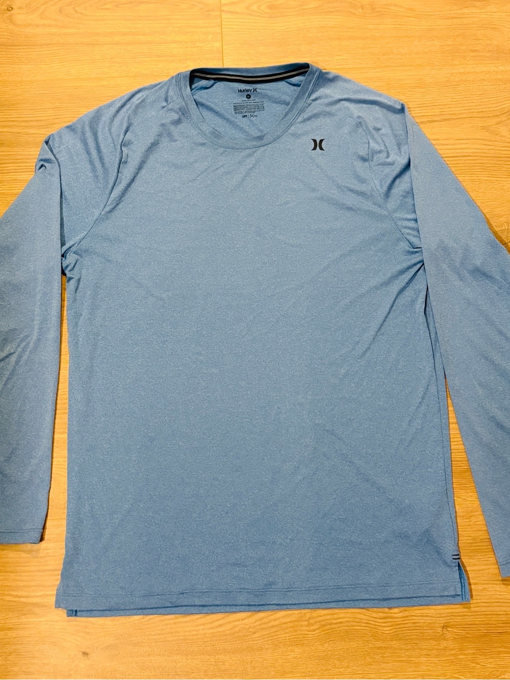 Hurley Men's Long Sleeve Performance Tee in Light Blue